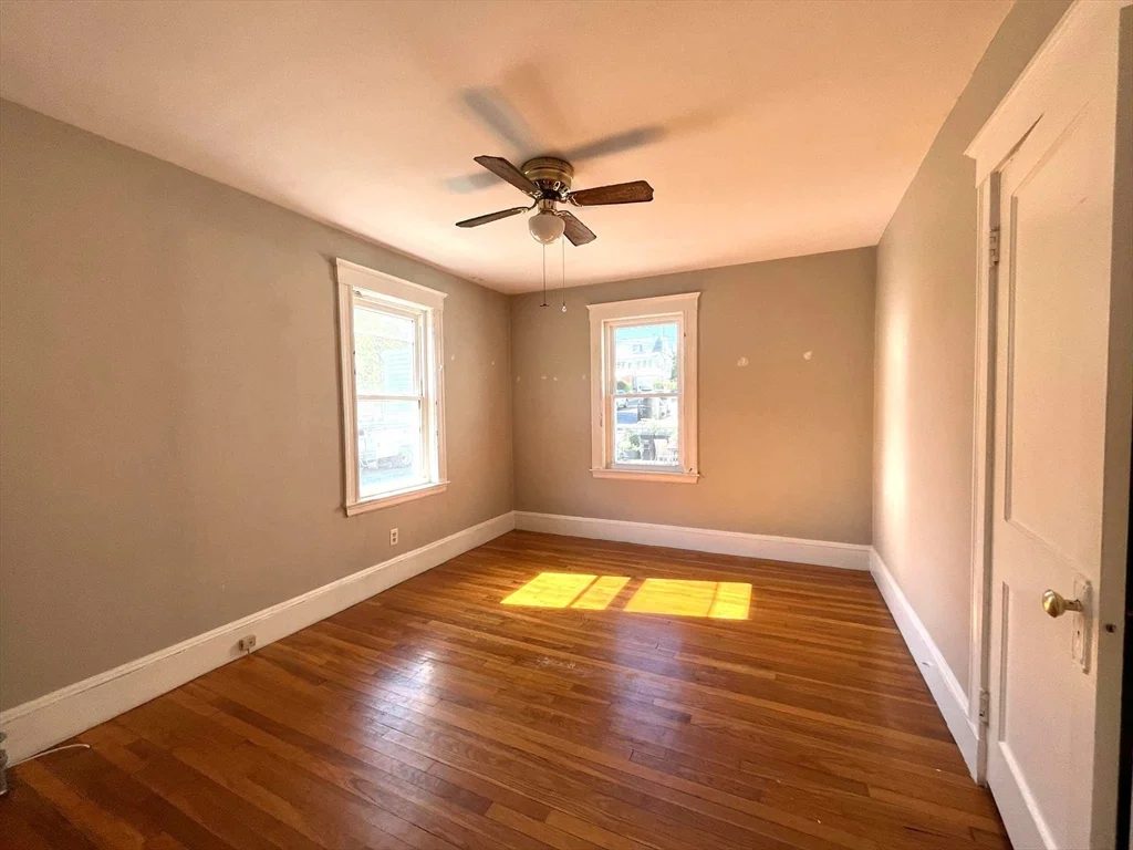 105 Shore Dr, Ten Hills