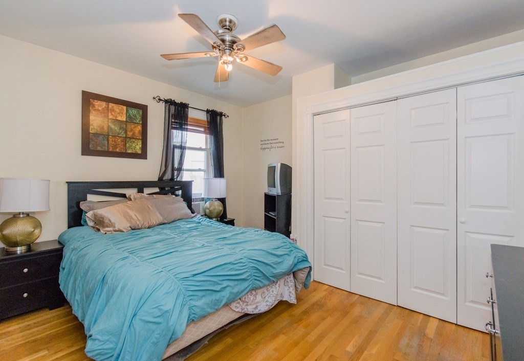 126 Minden St, Jamaica Plain