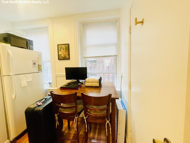 4 Battery St, North End