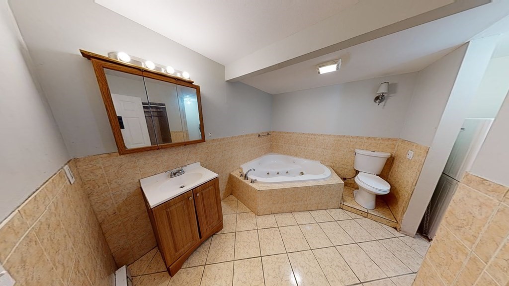 2 Moreland St, Roxbury