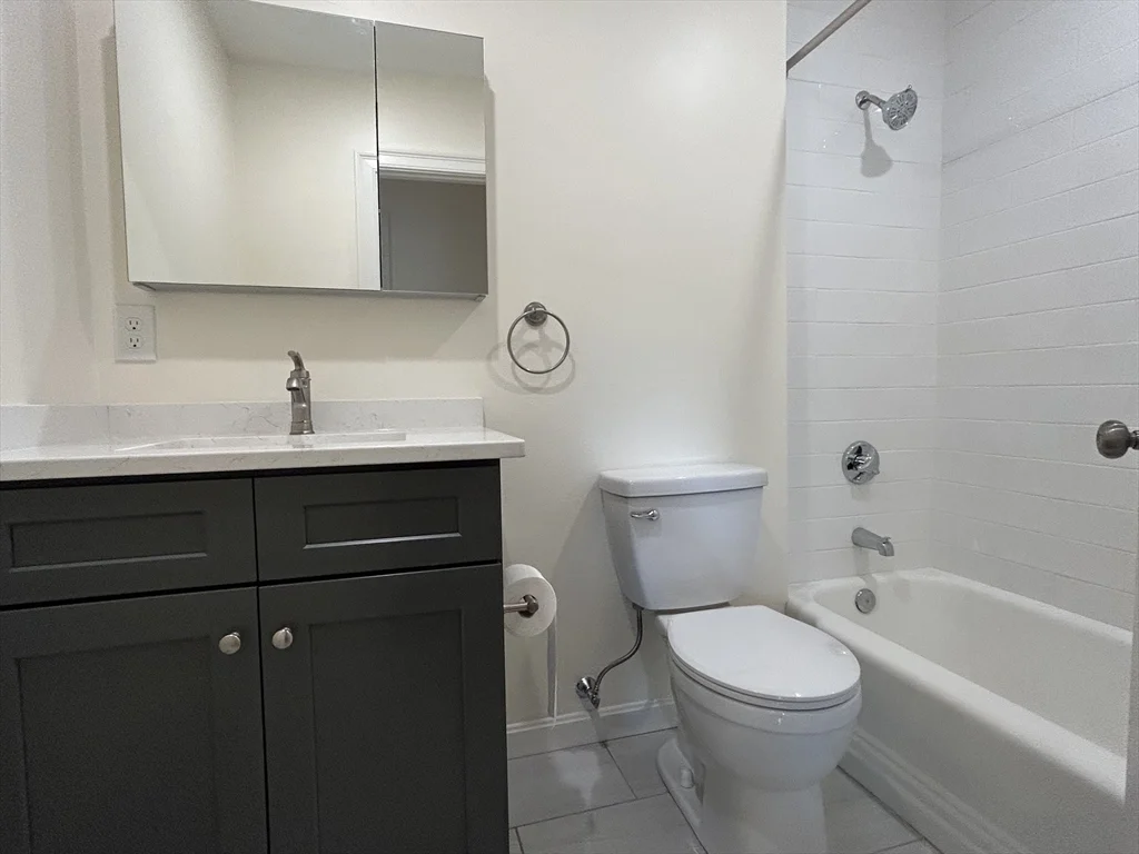 25C Minot St, Reading
