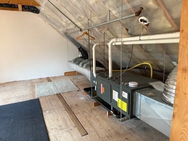 955 Pleasant St, Weymouth