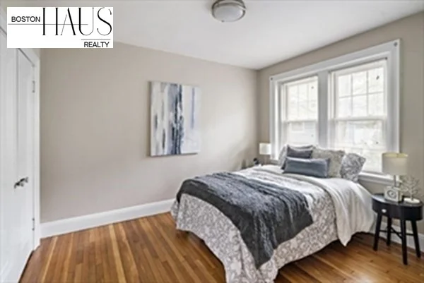52 Strathmore Rd, Brighton