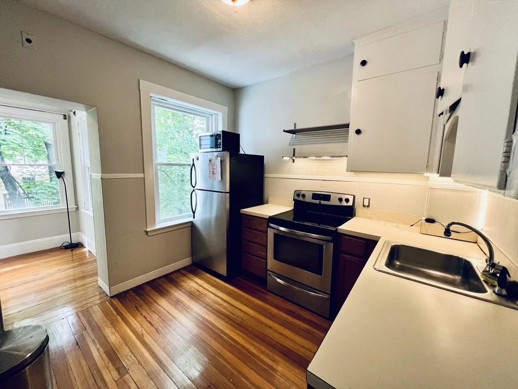 138 Fuller St, Coolidge Corner