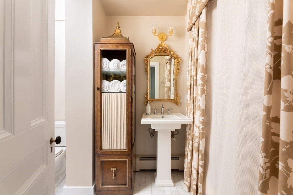 20 Mellen St, Dorchester