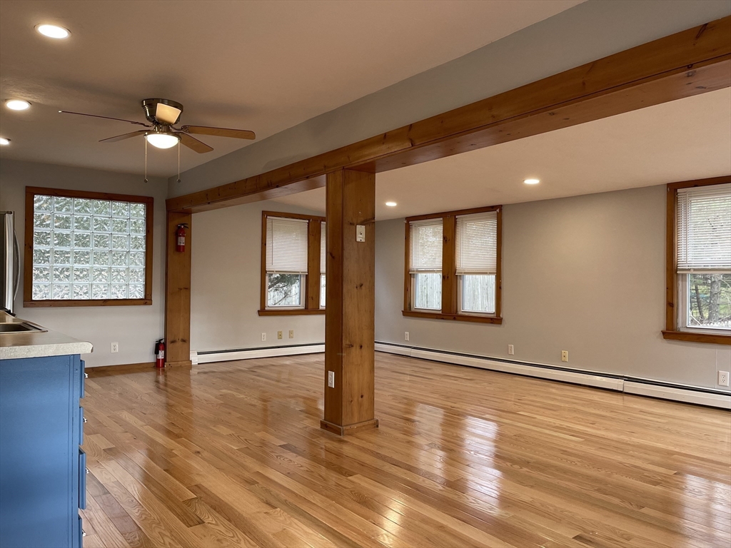 11 Elderberry Dr, North Easton