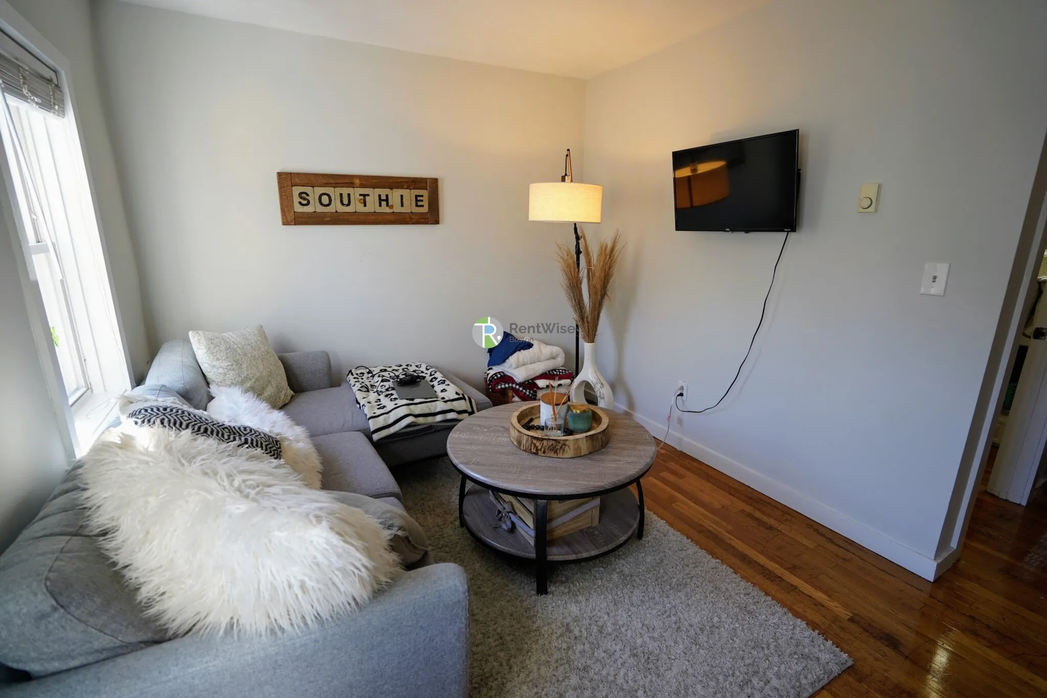 4 Schrepel Pl, South Boston