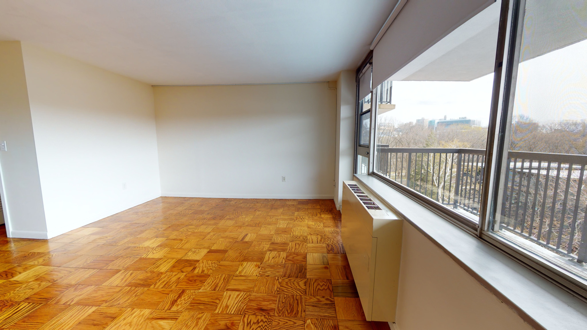 101 Monmouth St, Longwood