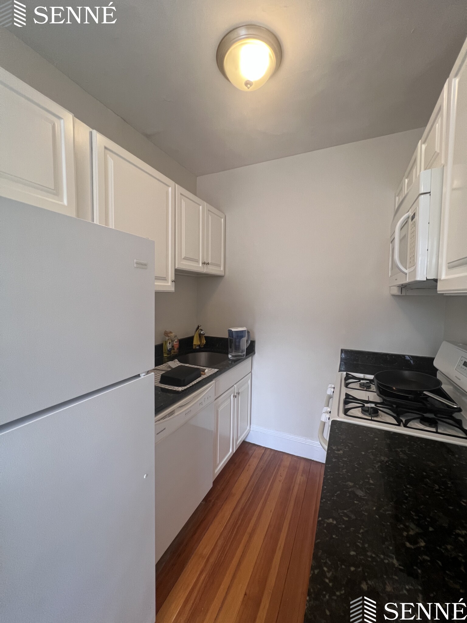 28 Langdon St, Neighborhood Nine