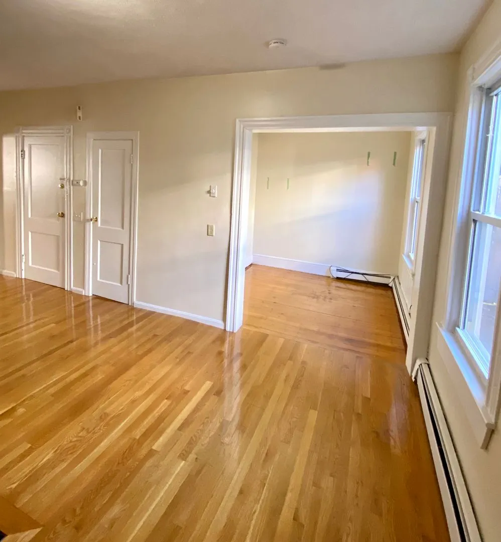 284 Chelsea Ter, East Boston