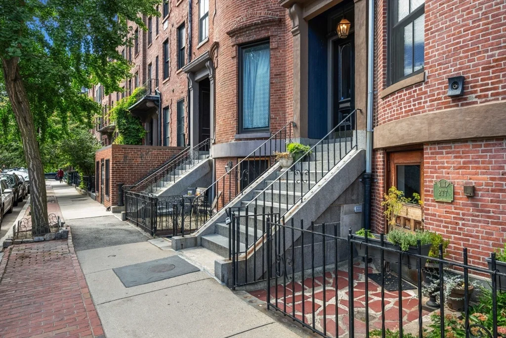 277 Shawmut Ave, South End