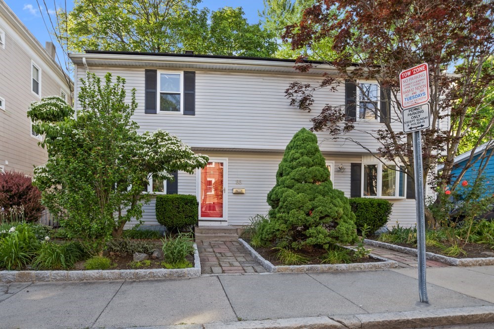 55 Waterhouse St, Teele Square