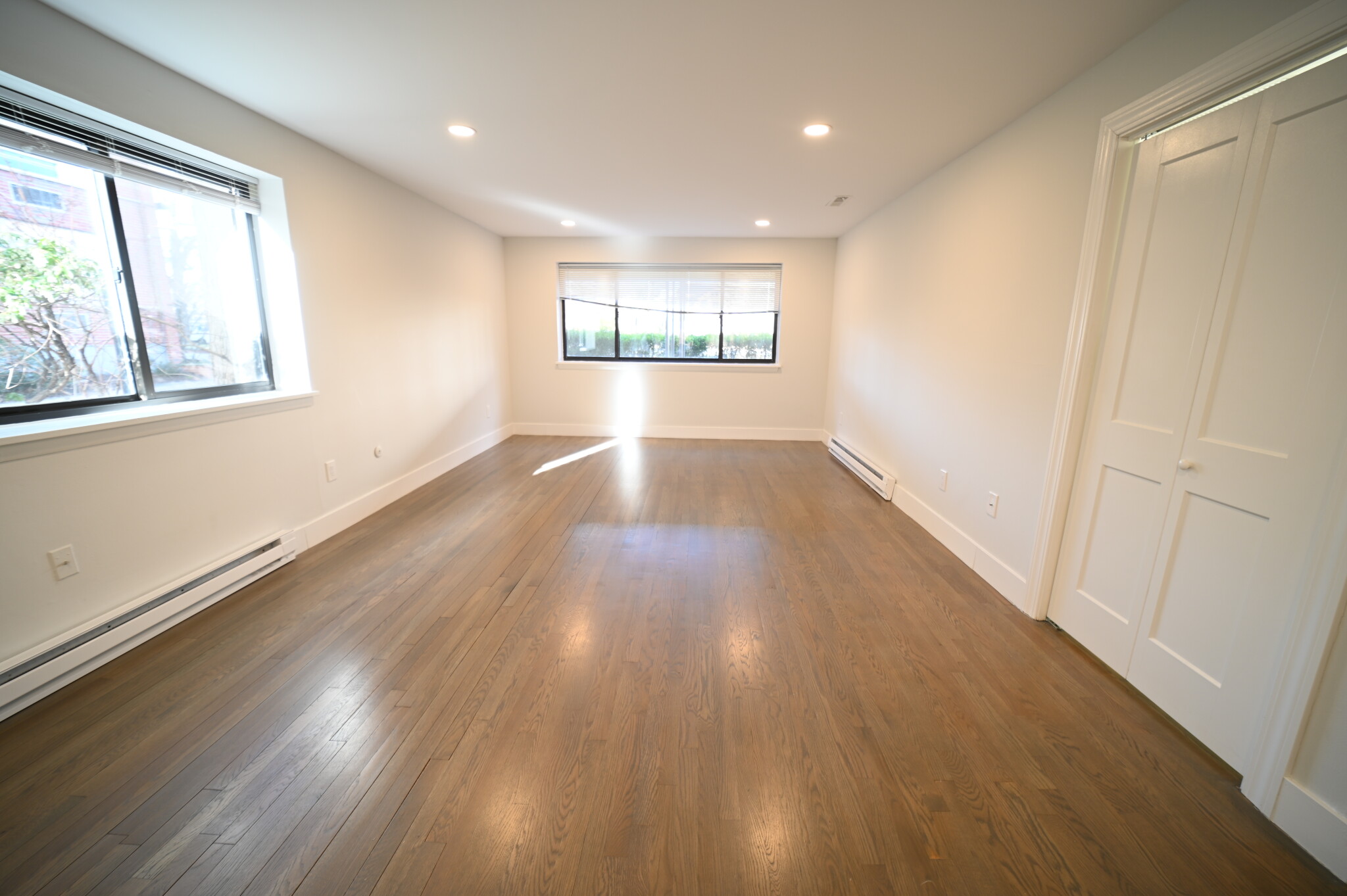 320 Hammond Pond Pkwy, Chestnut Hill