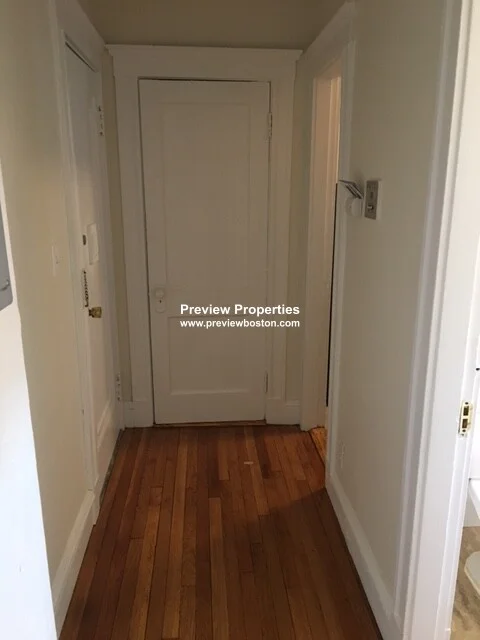 1179 Boylston St, Fenway