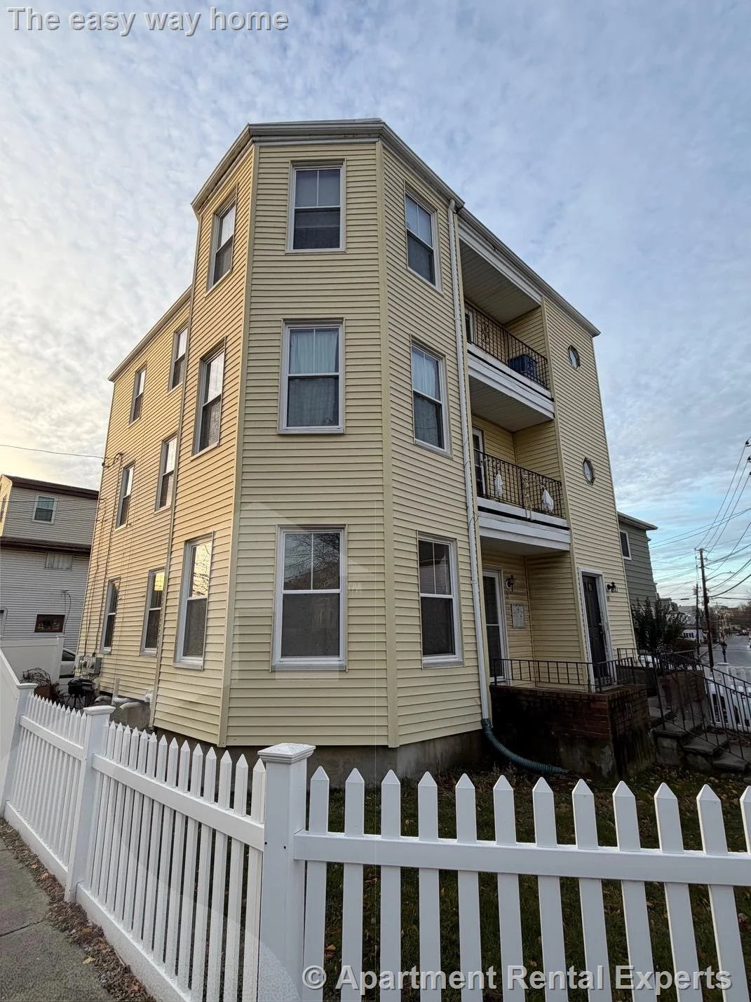 71 Winchester St, Ball Square