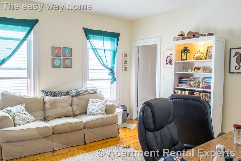 14 Stickney Ave, Winter Hill