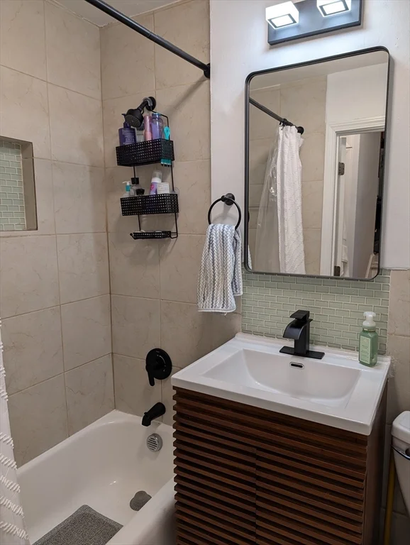 15 University, Brookline