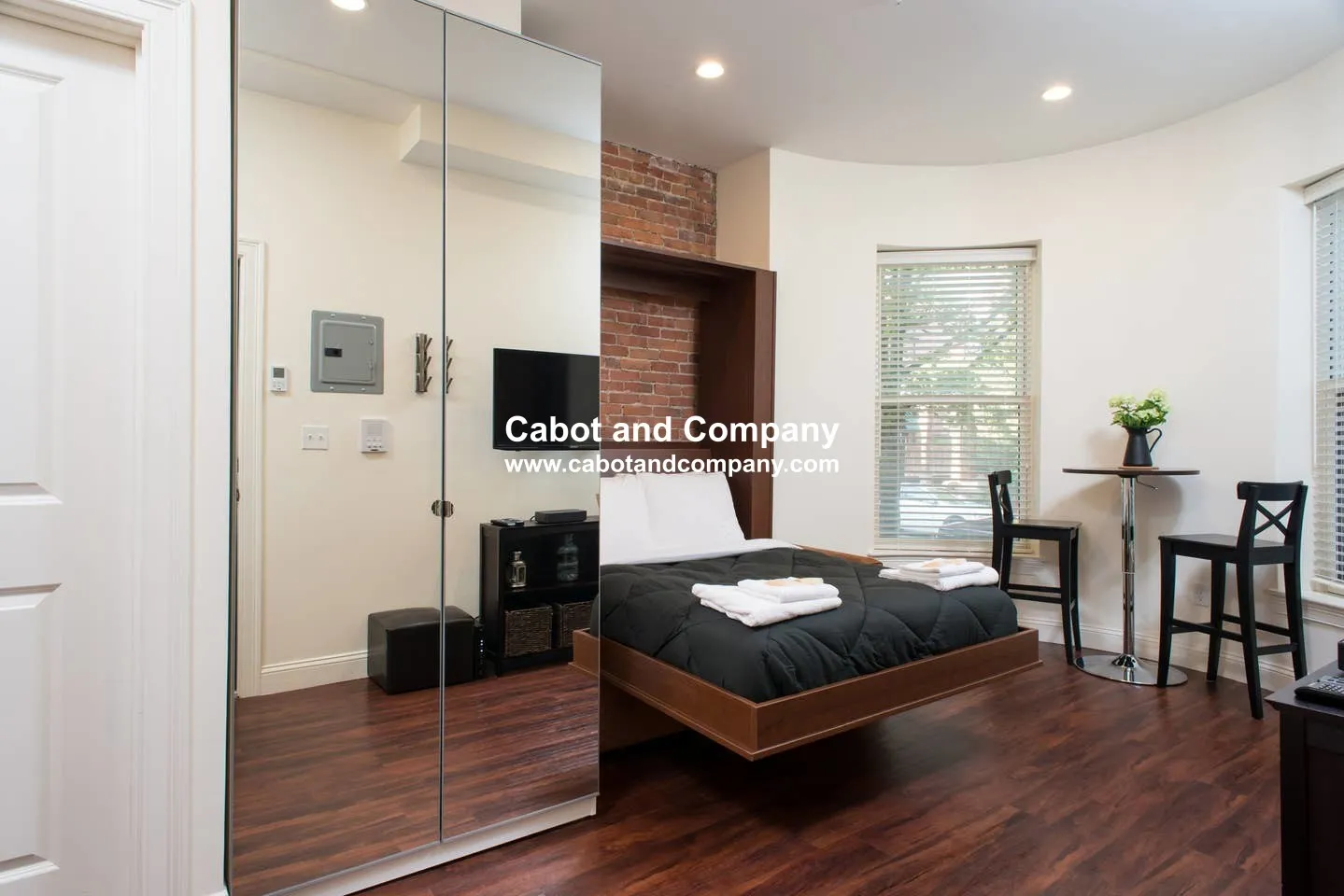 19 Cumberland St, Back Bay