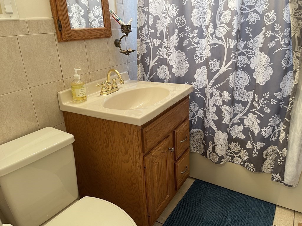 52 Summit Ave, Brookline