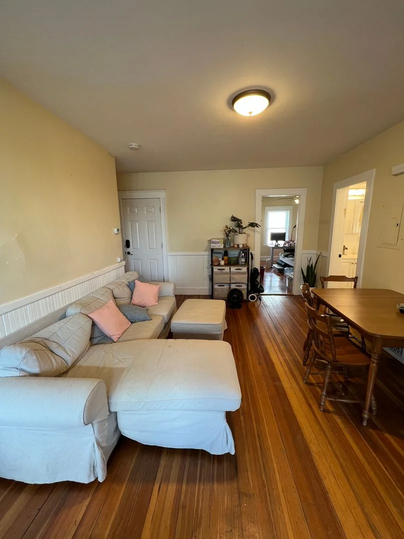 332 Beacon St, Ward Two