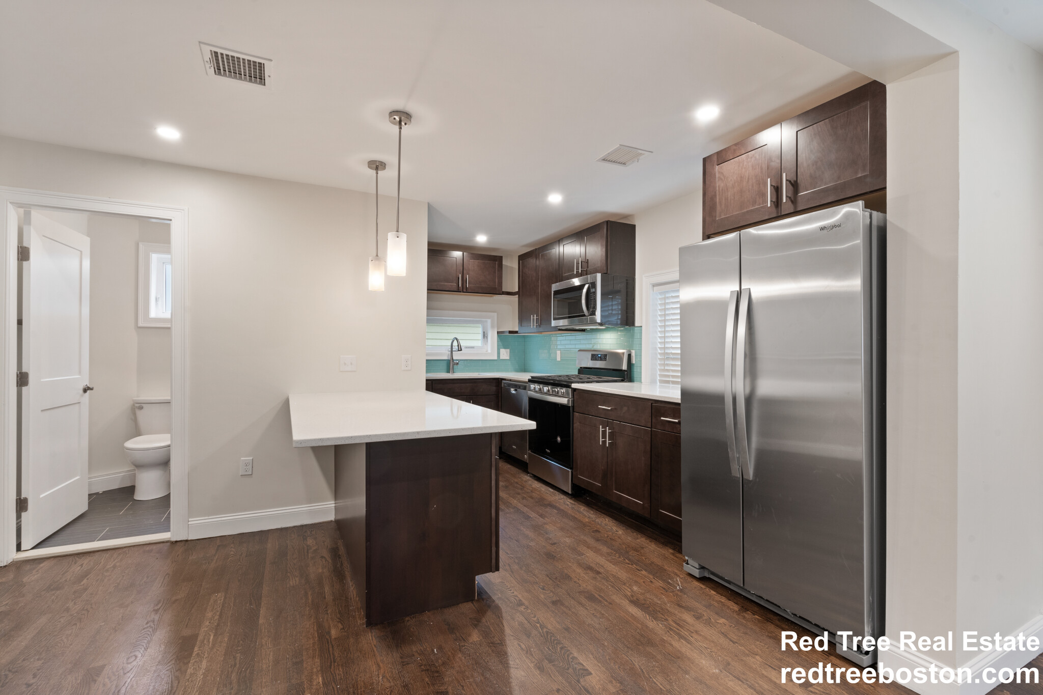 4 Chestnut Pl, Brighton