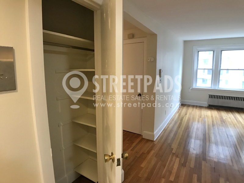 33 Lancaster Ter, Corey Hill