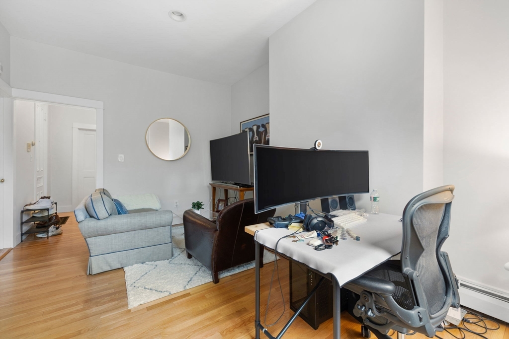 32 Yarmouth St, South End