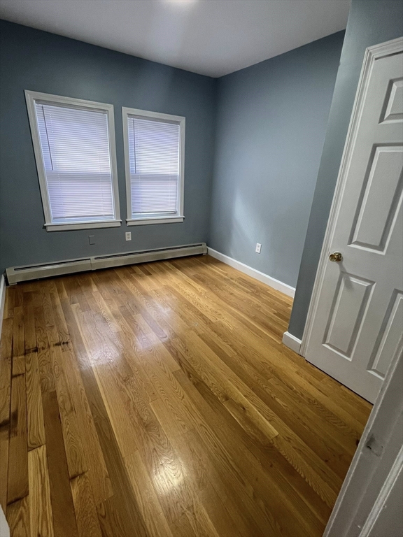 4-6 Greendale Rd, Boston