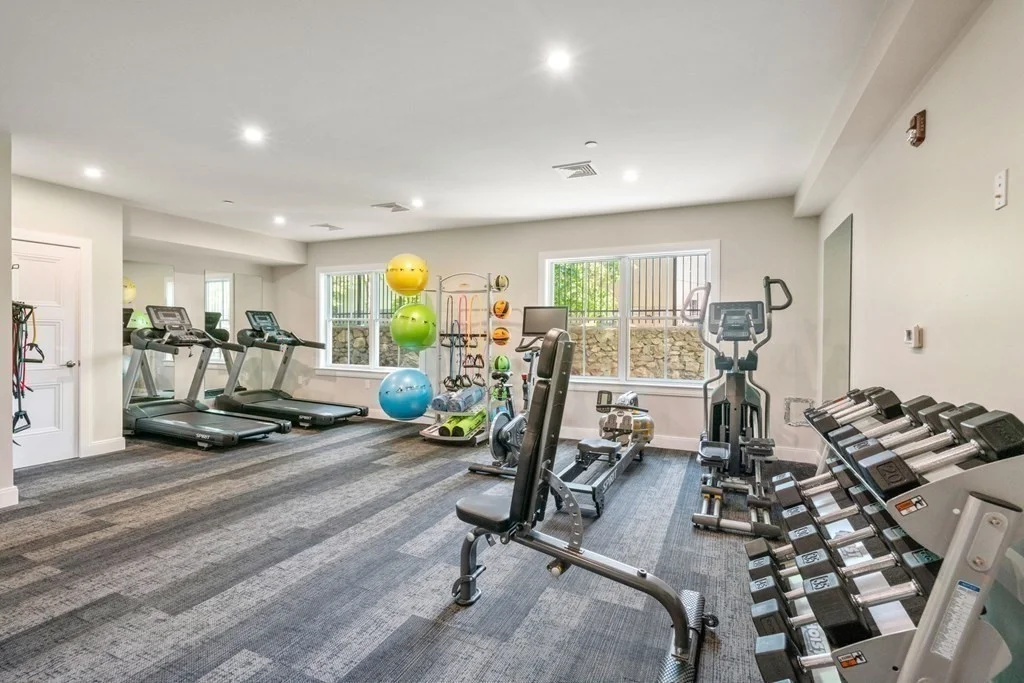 425 Lagrange St, West Roxbury