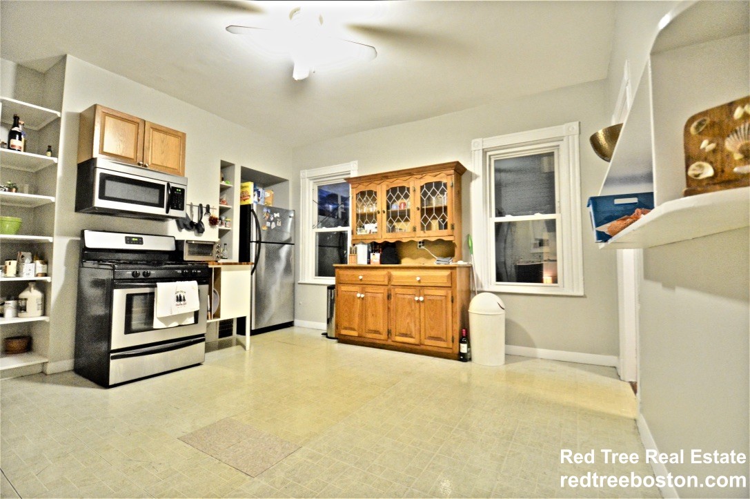 201 Hillside St, Mission Hill