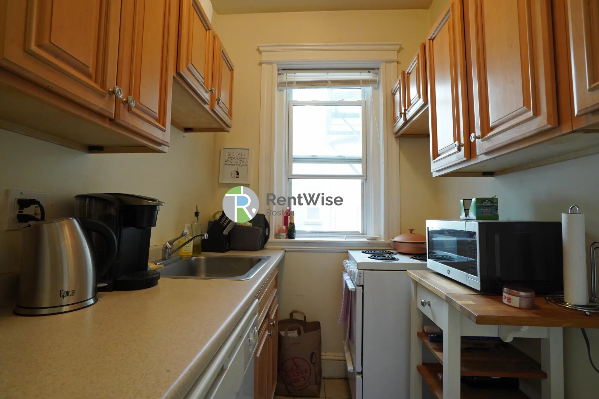 1844 Commonwealth Ave, Brighton