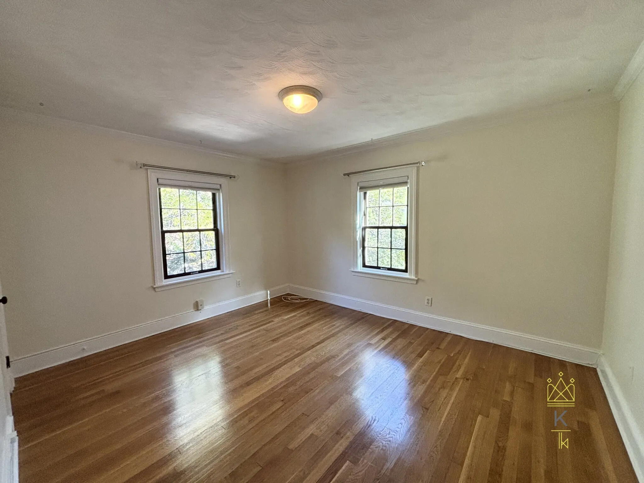 33 Clearwater Rd, Chestnut Hill