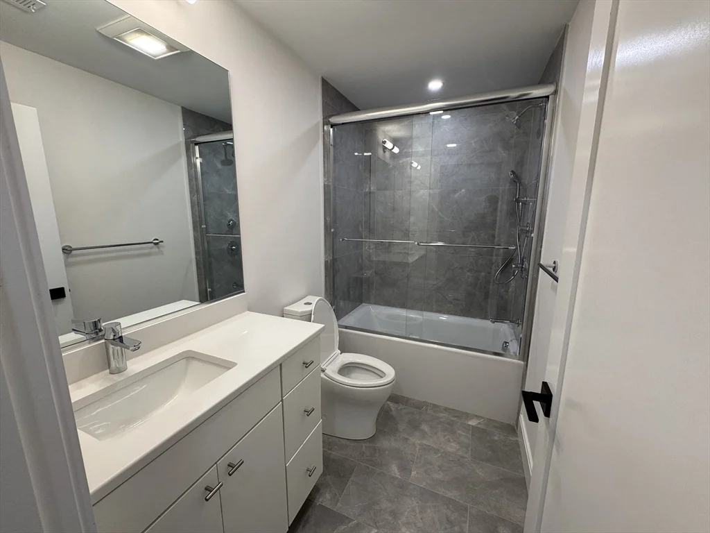 283 Lamartine St, Jamaica Plain