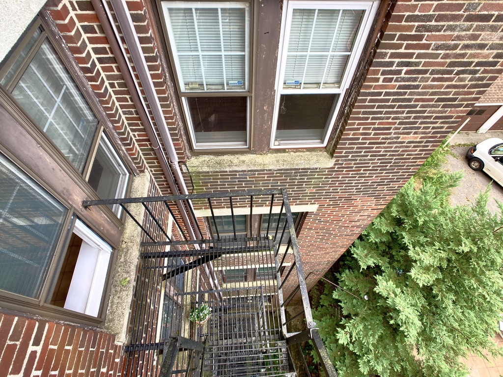 247 Chestnut Hill Ave, Brighton