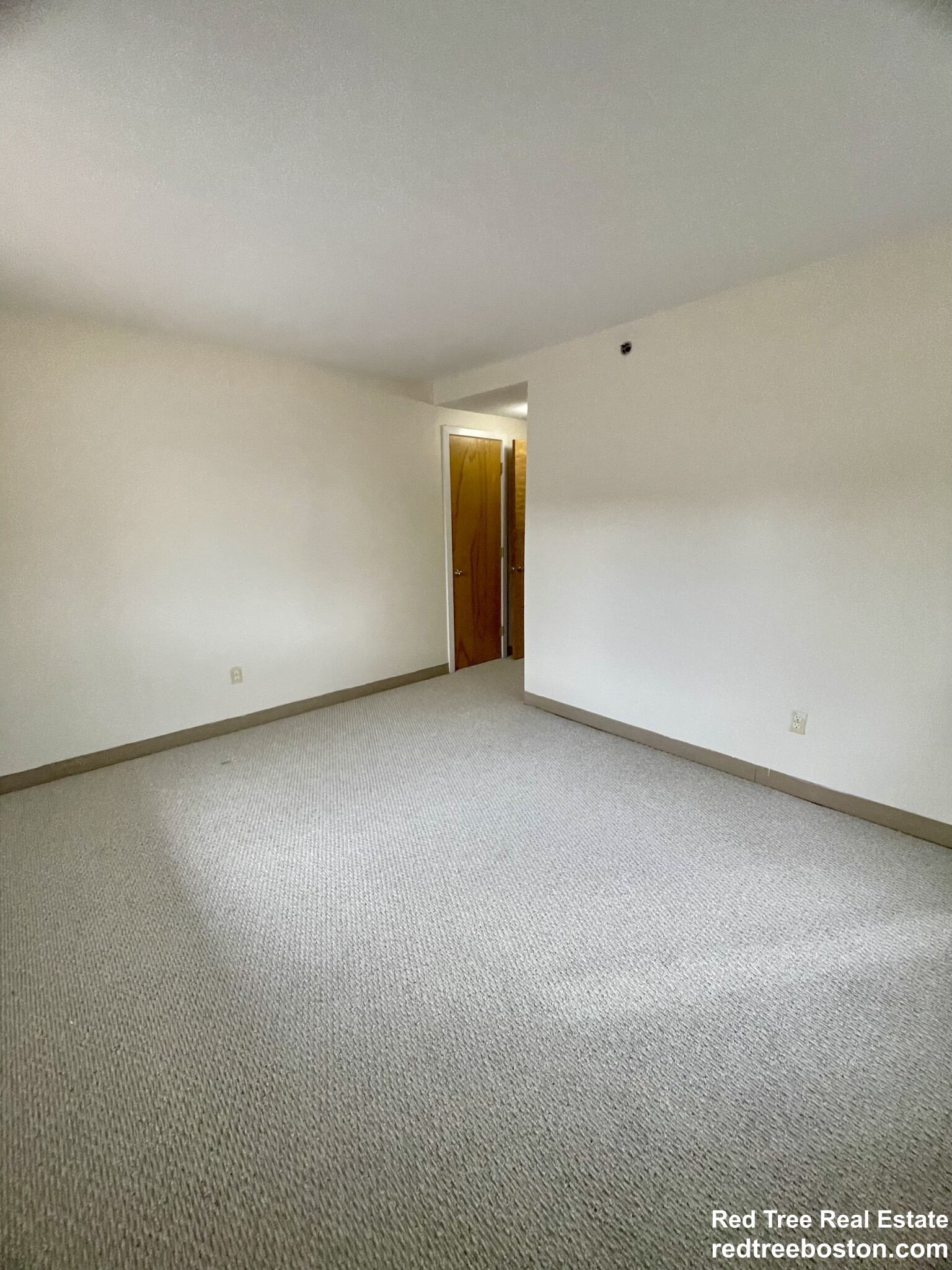 154 North Beacon St, Brighton