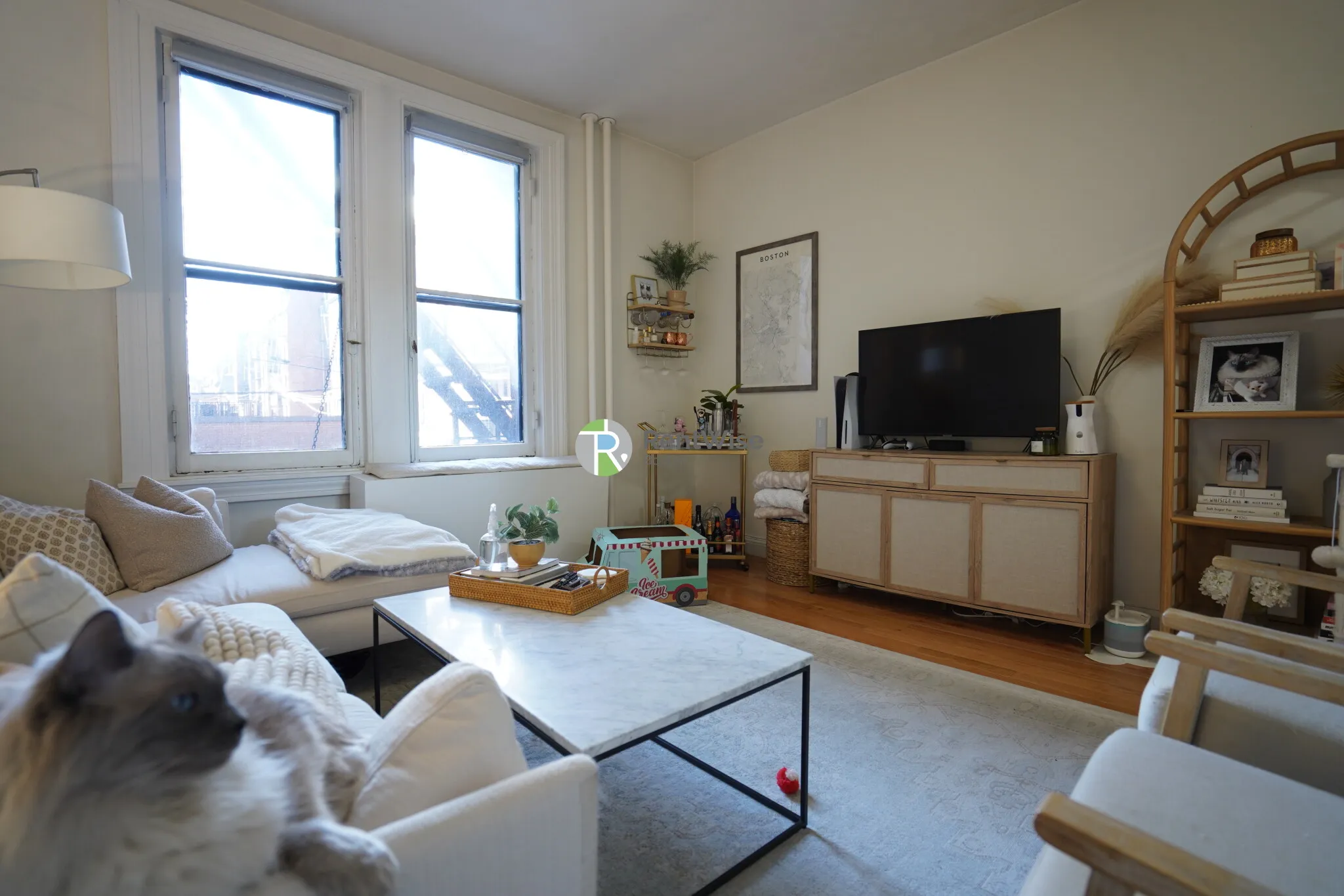 304 Berkeley St, Back Bay