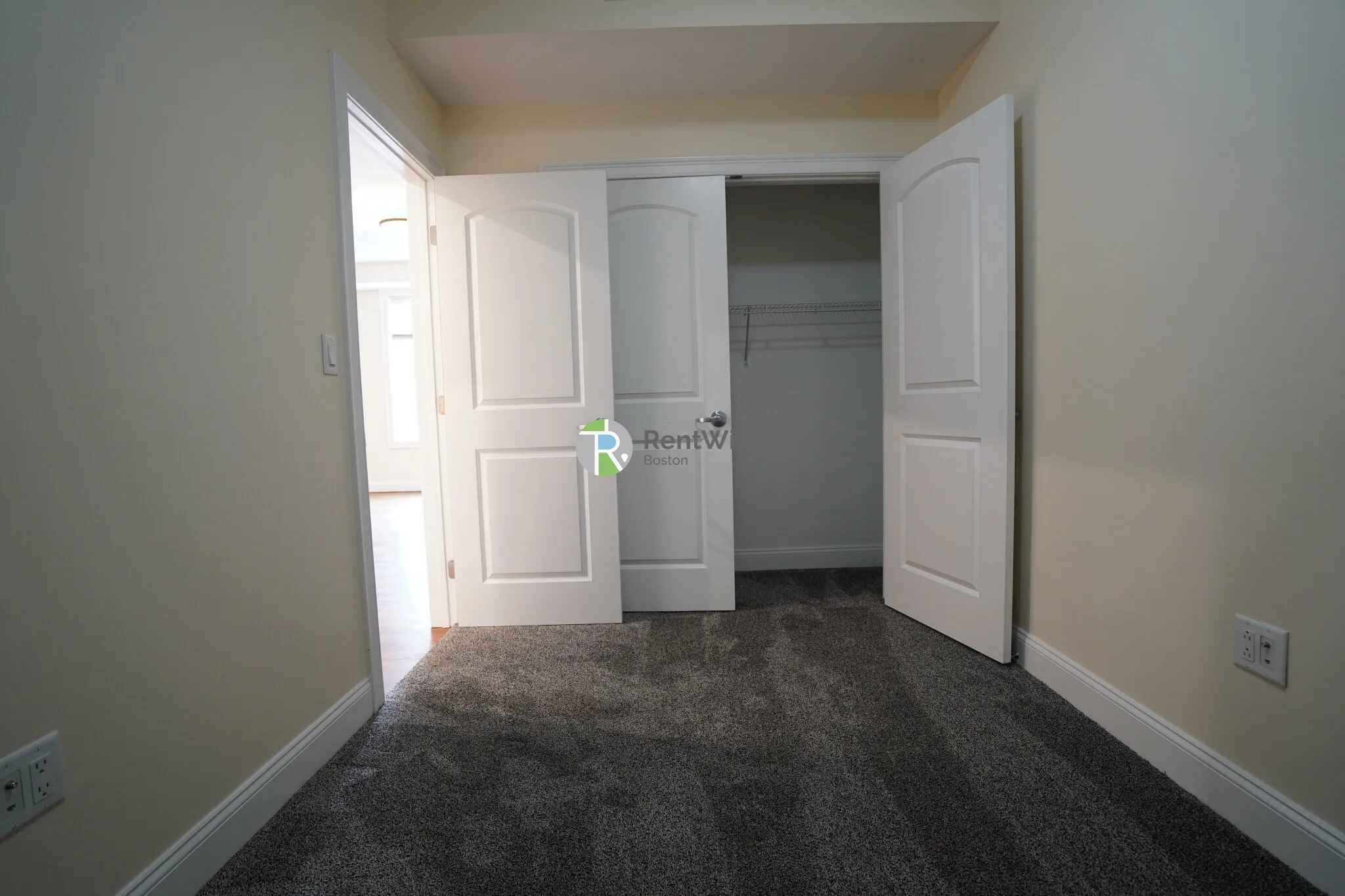 315 Broadway, Winter Hill