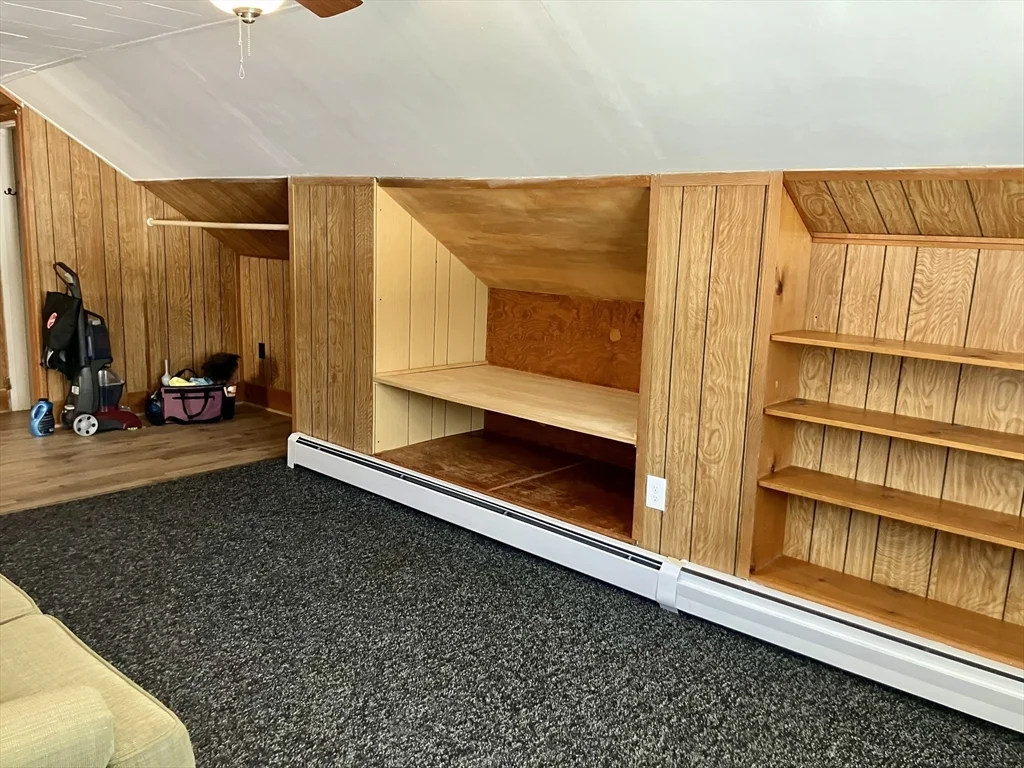 71-2 Chapel St, Shirley