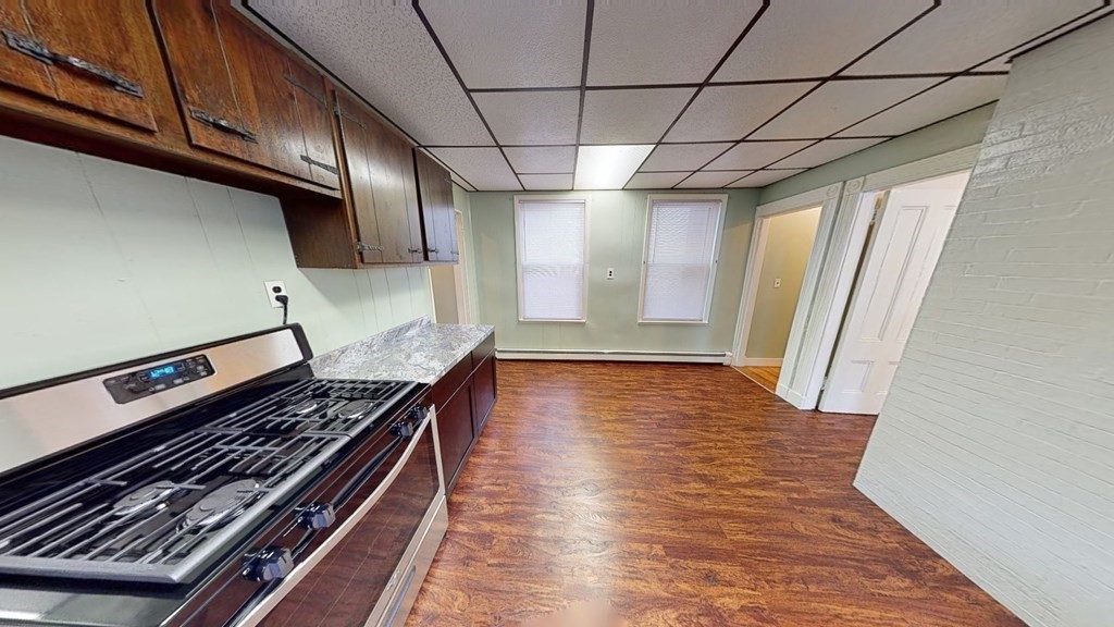 23 Waumbeck St, Roxbury