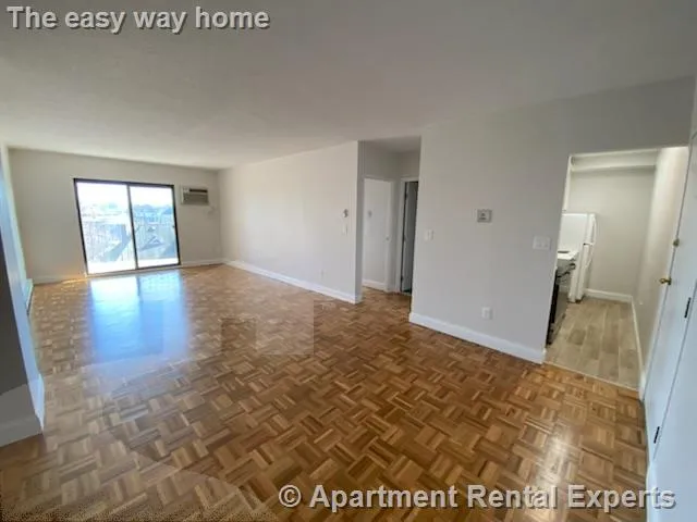 2353 Massachusetts Ave, Davis Square