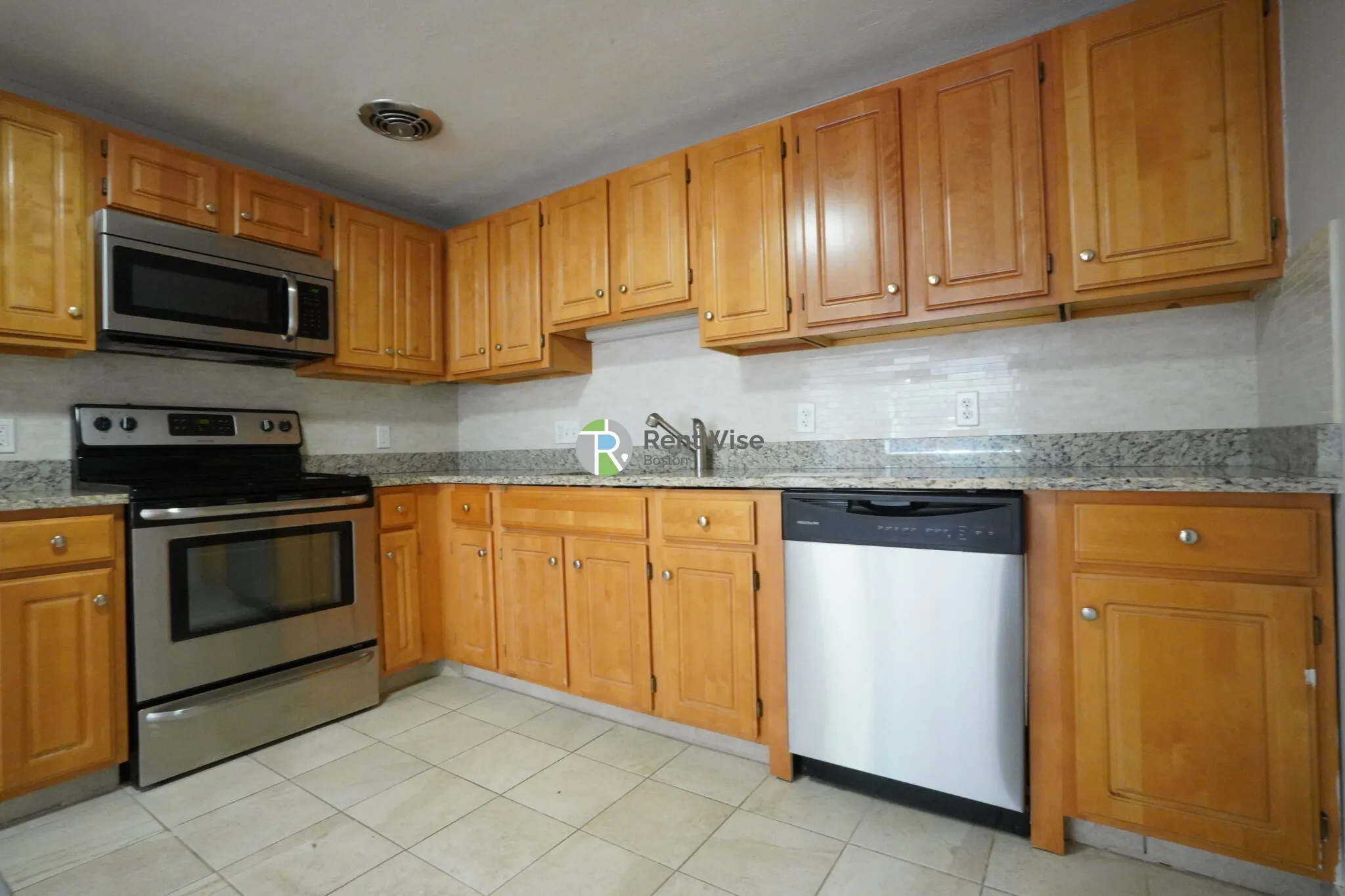 230 Babcock St, North Brookline