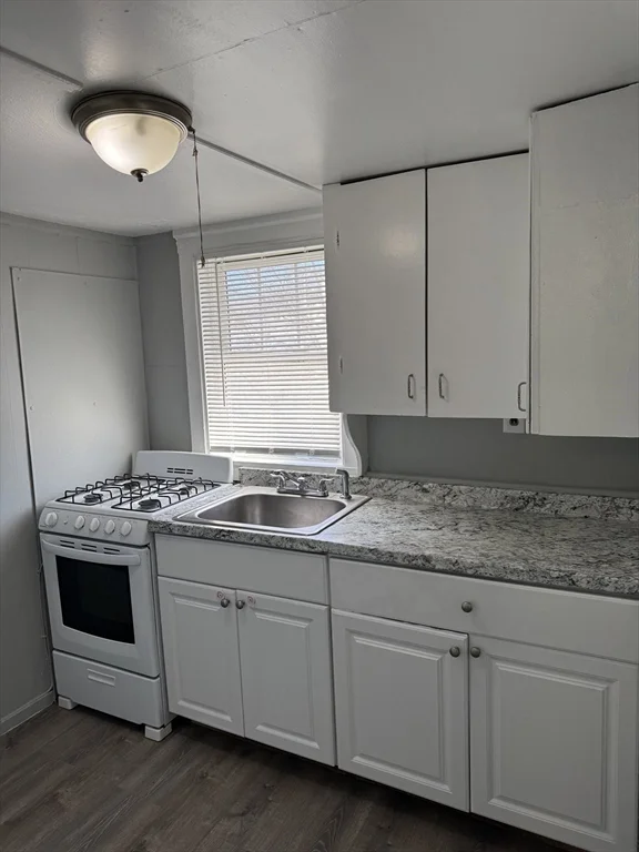 166 Winter St, Zip 01830