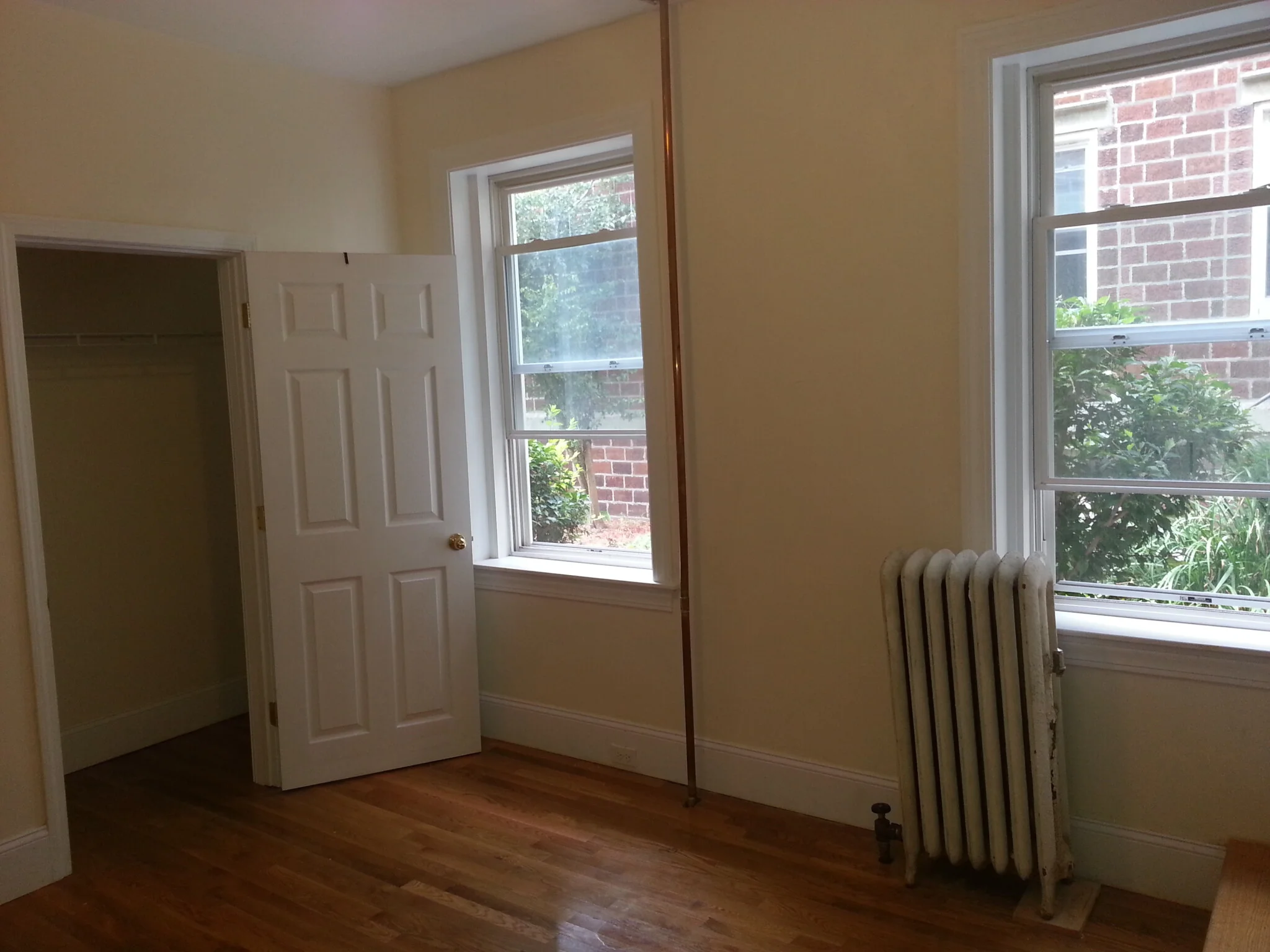 66 Egmont St, Coolidge Corner