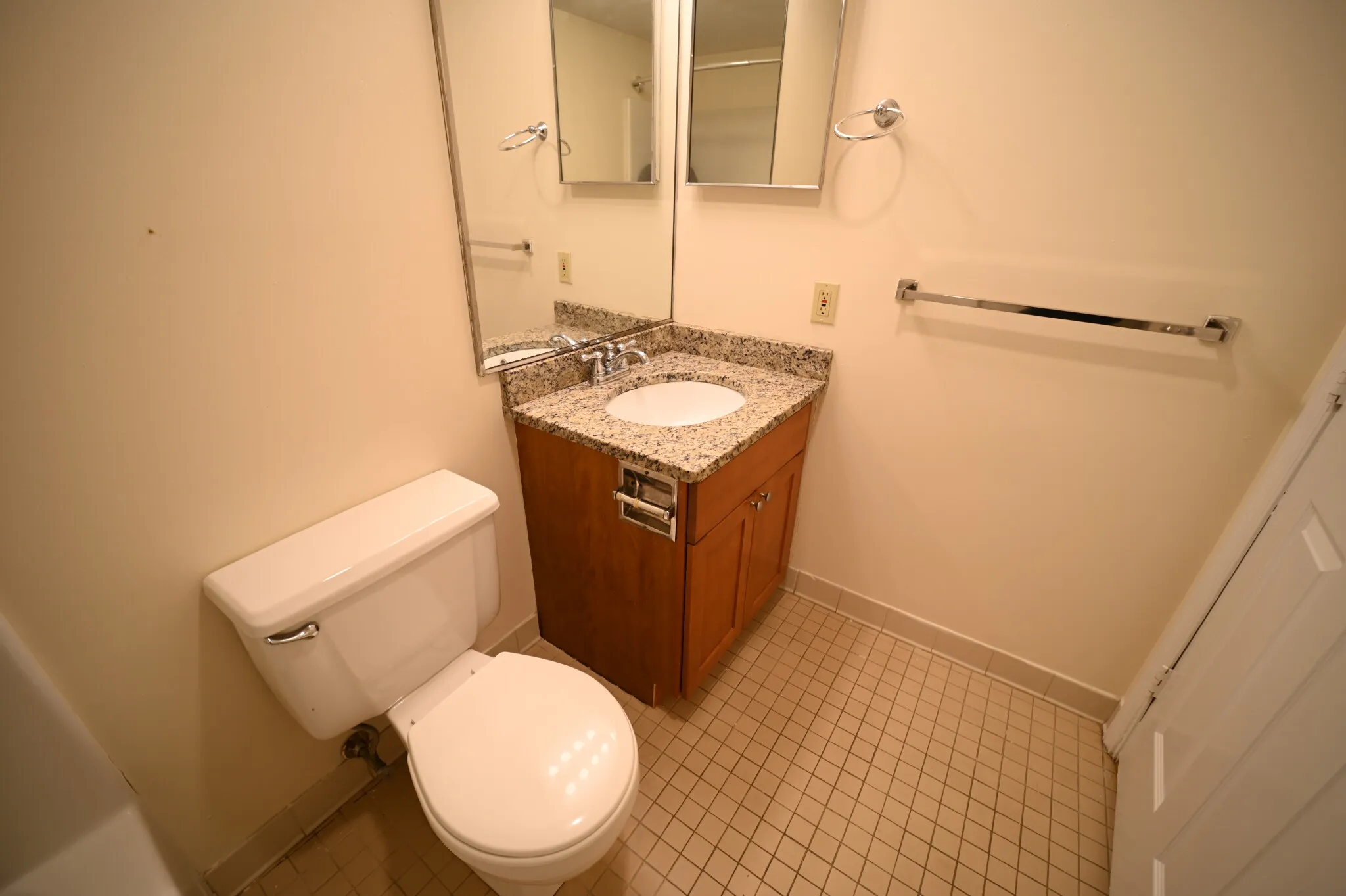 345 Franklin St, Riverside