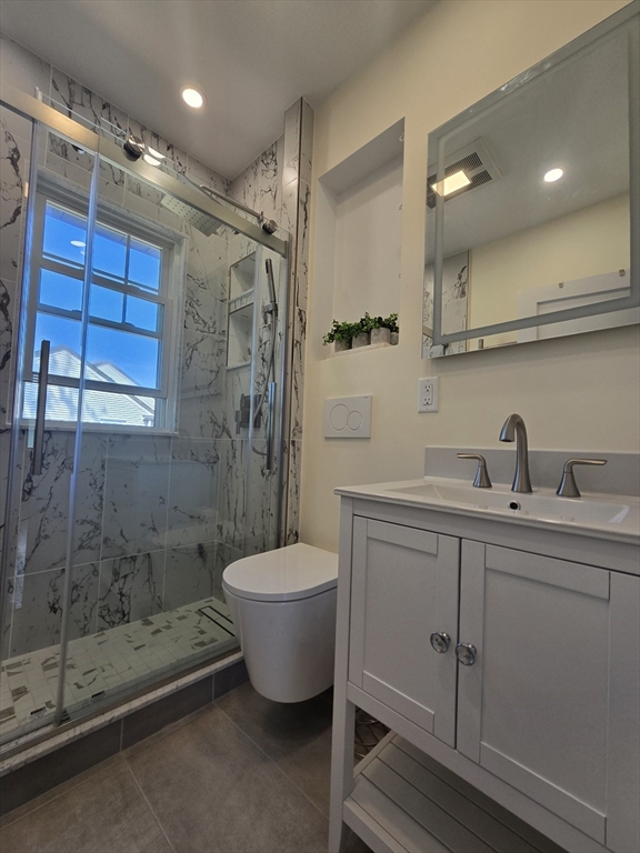 104 Parsons St, Oak Square