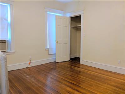 179 College Ave, Tufts