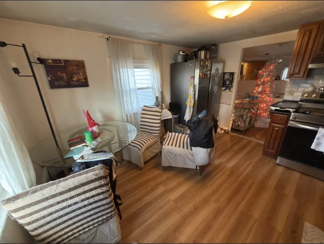 26 Greylock Rd, Allston