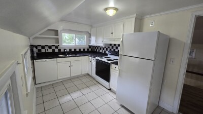 77 Hartford St, Newton Highlands