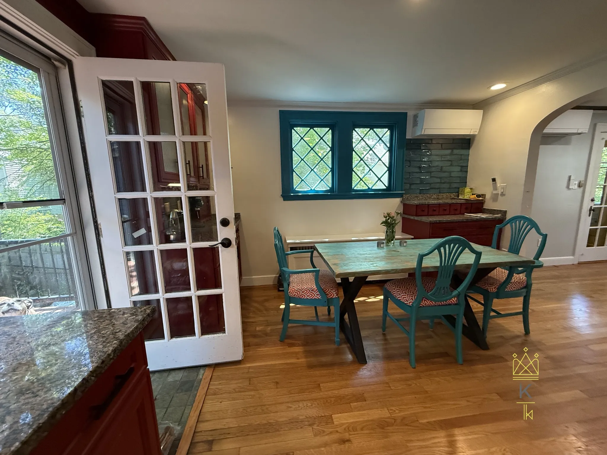 36 Risley Rd, Chestnut Hill