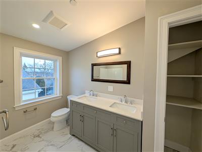 628 Trapelo Rd, Belmont